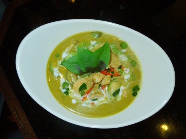 Chicken green curry